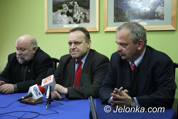 JELENIA GÓRA: Rządowe łamanie barier