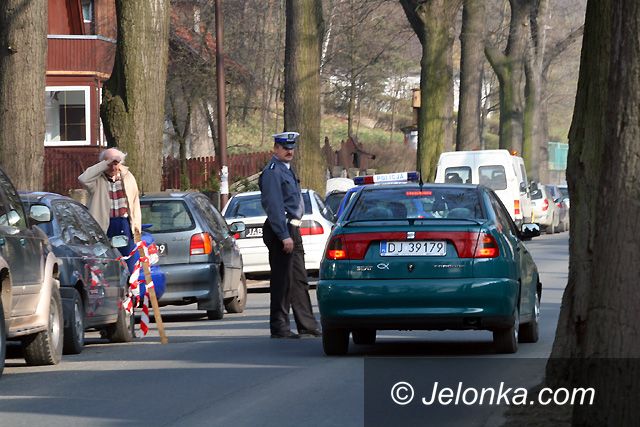 JELENIA GÓRA: Pułapka na kierowców – zwolnij!
