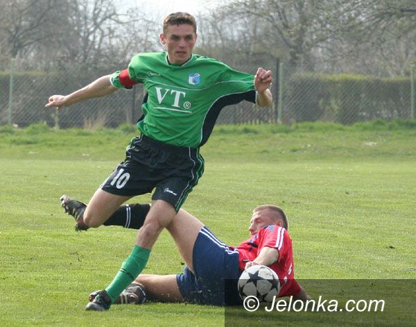 JEŻÓW SUDECKI: Lotnik – Granica – były emocje, zabrakło bramek