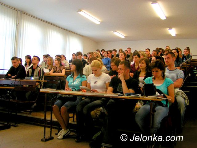 JELENIA GÓRA: Tydzień uniwersyteckich specjalności
