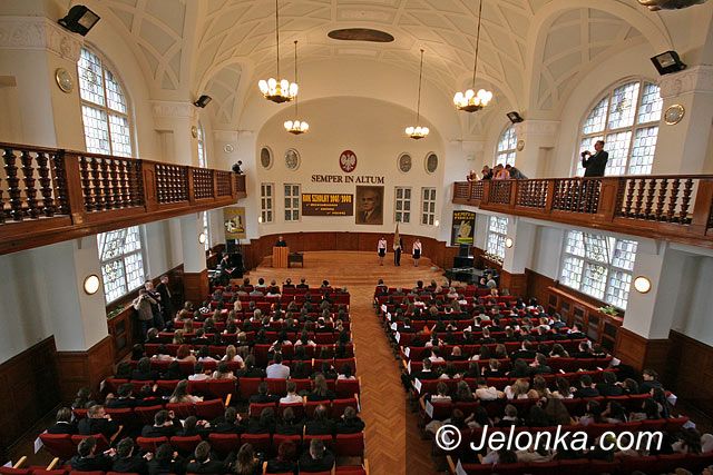 JELENIA GÓRA: Na wakacje marzeń za dobre stopnie