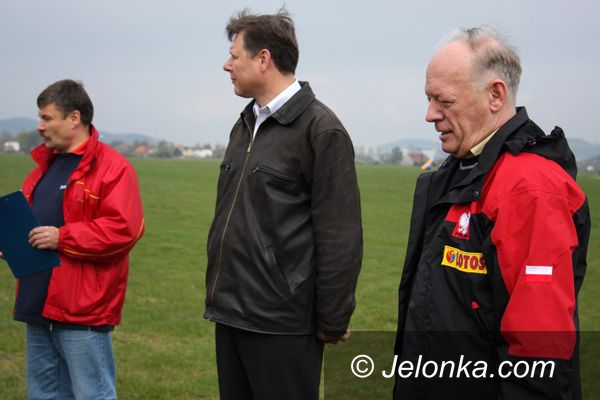 JELENIA GÓRA: Szkoła latania dla skoczków narciarskich