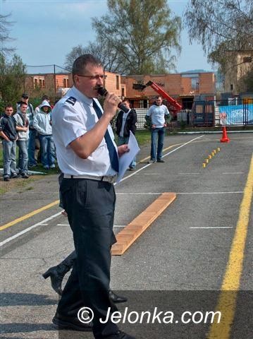 JELENIA GÓRA: Z kodeksem drogowym na dwóch kółkach