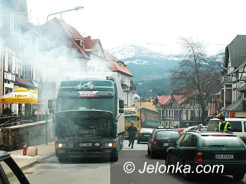REGION JELENIOGÓRSKI: Płonął tir pod Szrenicą