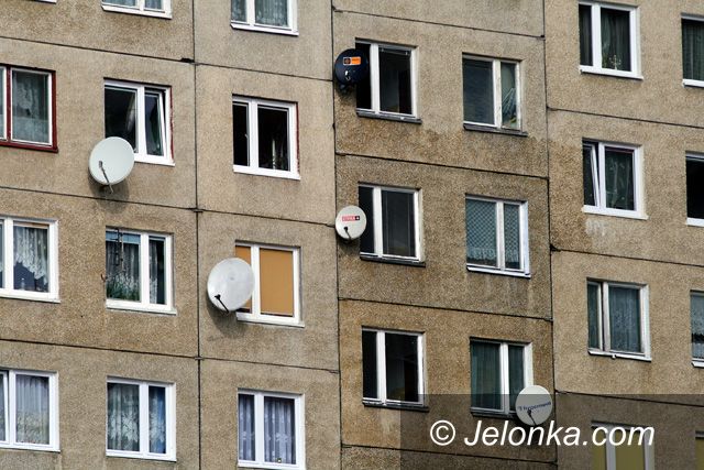 JELENIA GÓRA: Nie otwieraj drzwi bandycie!