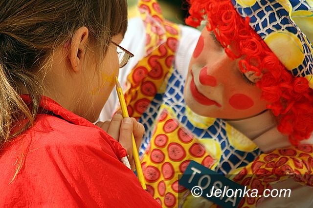 JELENIA GÓRA: Przez zabawę do radości