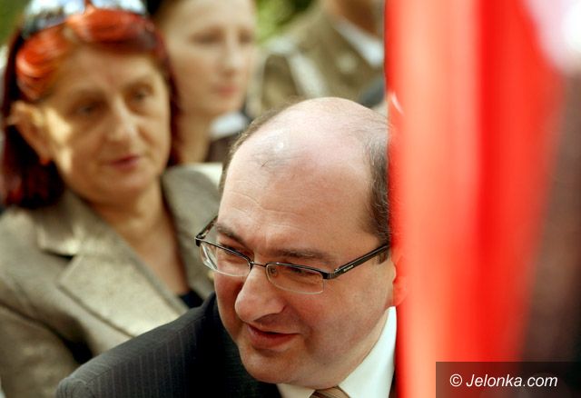 JELENIA GÓRA: Prezydent nie chce podwyżki!