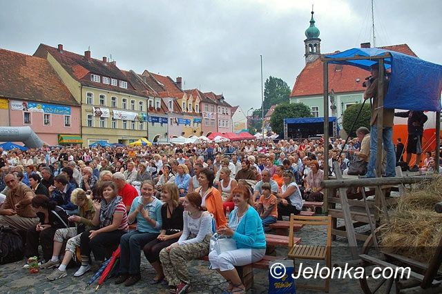 REGION JELENIOGÓRSKI: Czas rozliczeń u „Samych swoich”