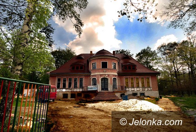 JELENIA GÓRA: Salonik muzyczny odzyskuje blask