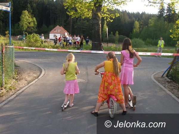 JELENIA GÓRA: Zderzenie na Konwaliowej – poszkodowany zmarł