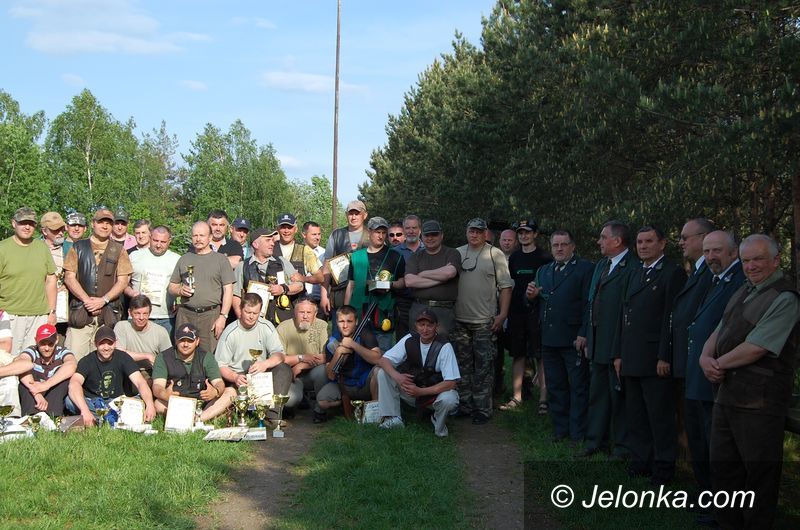 REGION JELENIOGÓRSKI: Strzelali do rogacza i do tarczy