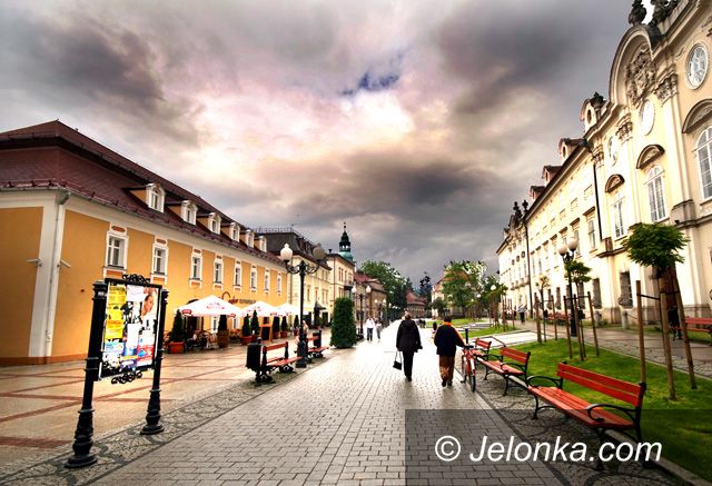 JELENIA GÓRA: Koniak w zdroju szkodzi nerwom