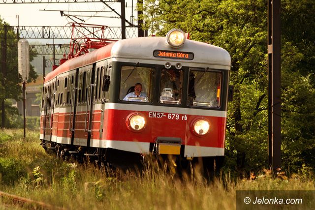 Dolny Śląsk/ Kraj: Do Warszawy jak w TGV