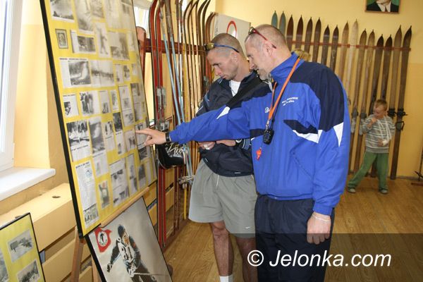 JELENIA GÓRA: Świętowanie pod Chojnikiem na starcie