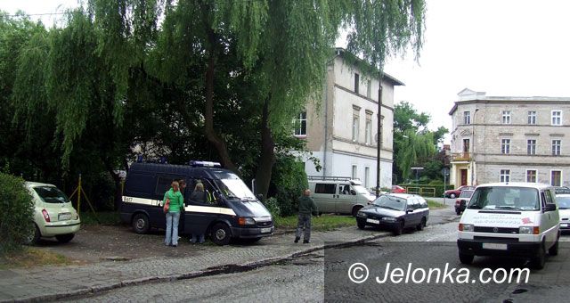 JELENIA GÓRA: Uważaj, jak jedziesz! – łatwo o stłuczkę