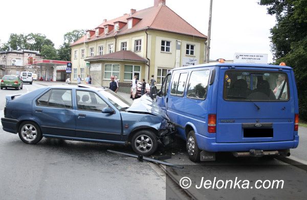 JELENIA GÓRA: Jechał jak wariat ulicą Wolności