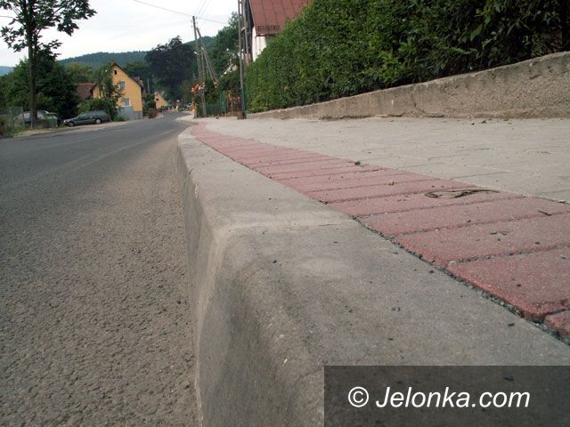 JELENIA GÓRA: Kolejna fuszerka na Karkonoskiej?