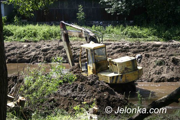 JELENIA GÓRA: Przyspieszenie na Kamiennej