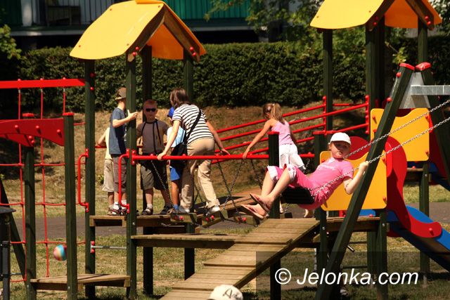 JELENIA GÓRA: Lato wśród betonu bez nudy