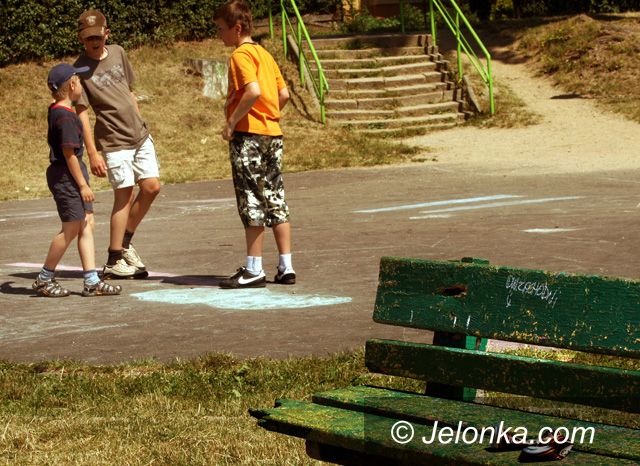 JELENIA GÓRA: Zadbają o zabobrzańskie&#8230; śmietniki
