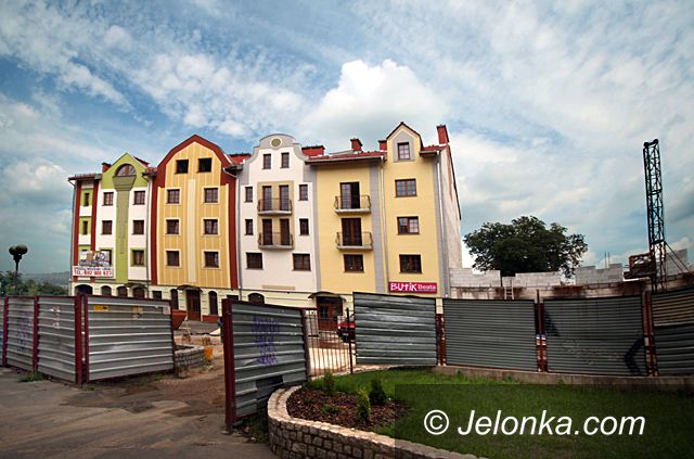 JELENIA GÓRA: Na Kopernika strach wyjść nocą