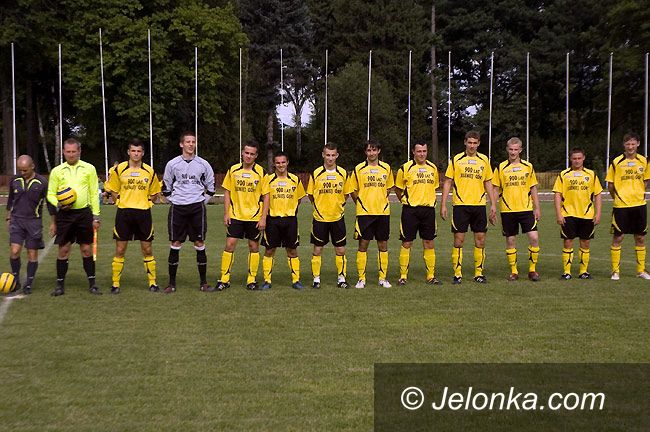 Jelenia Góa: Karkonosze powiozły beniaminka