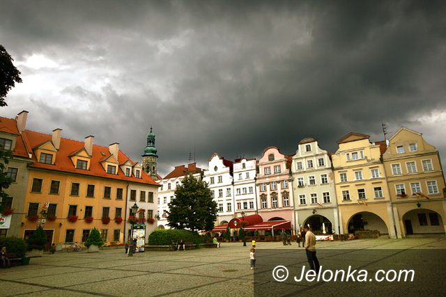 JELENIA GÓRA: Letni marazm jeleniogórski