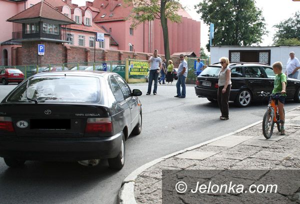 Jelenia Góra: Pani piła? Od kierownicy z daleka!