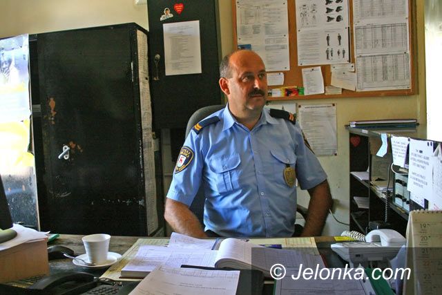 JELENIA GÓRA: Strażnicy miejscy walczą o poprawę bytu