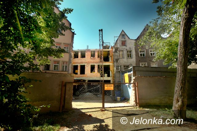 JELENIA GÓRA: Zabytek będzie jak nowy