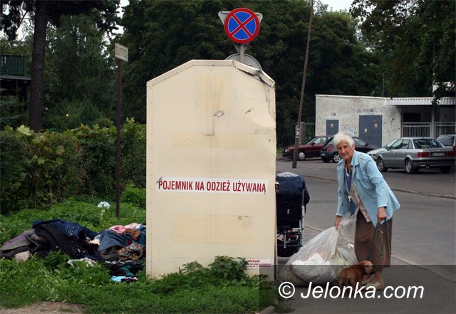 JELENIA GÓRA: Ubrania już nie dla potrzebujących