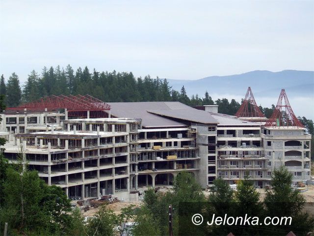 Region Jeleniogórski: Luksusy rosną w kurorcie