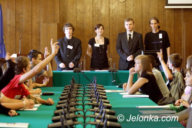 JELENIA GÓRA: Oni będą rządzić miastem