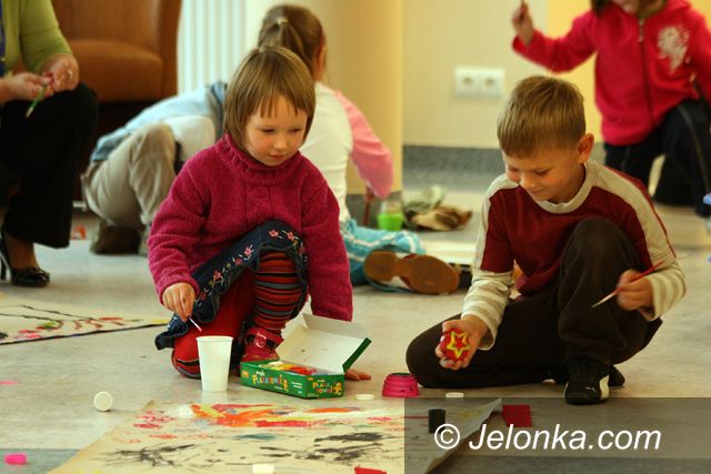 JELENIA GÓRA: Powrót do krainy szczęśliwości