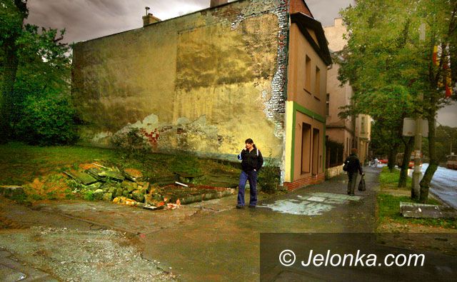 JELENIA GÓRA: Więcej wypadków przez brak kiosku?