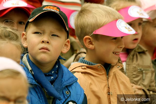 JELENIA GÓRA: Sześciolatki do szkoły – nieodwołalnie i bezdyskusyjnie!