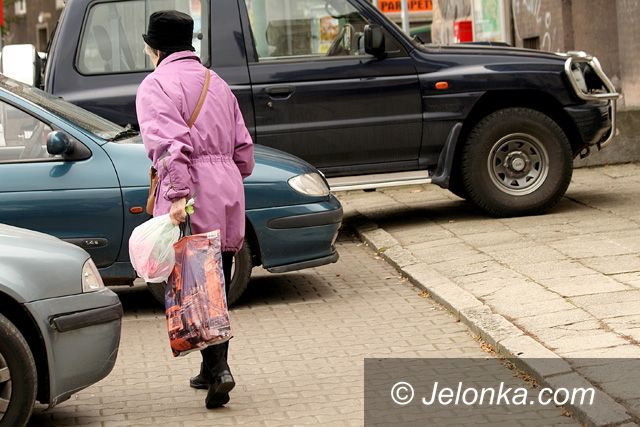 JELENIA GÓRA: Ciaśniej już nie można&#8230;