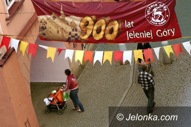 JELENIA GÓRA: Promocja jubileuszu (nie) na medal
