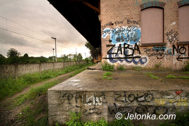 JELENIA GÓRA: Nasze dworce są najgorsze