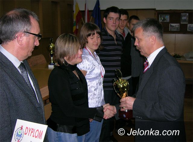 JELENIA GÓRA: Z „Żeroma” strzelali w dziesiątkę