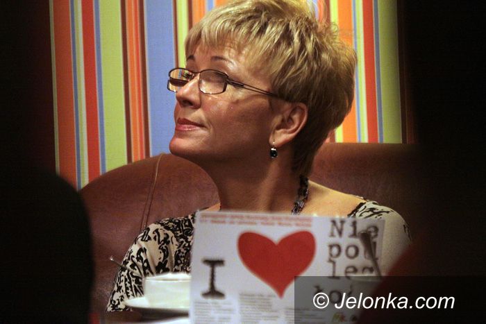 JELENIA GÓRA: Barwy niepodległości przy aromacie czekolady