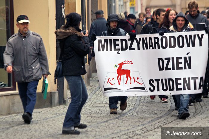 JELENIA GÓRA: Przegrani na starcie?