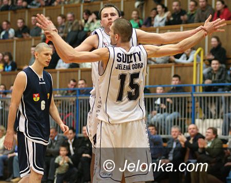 JELENIA GÓRA: Wspaniały mecz i zwycięstwo Sudetów!