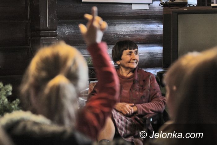 JELENIA GÓRA: W magicznym lesie nie zmieścił się tylko jeleń