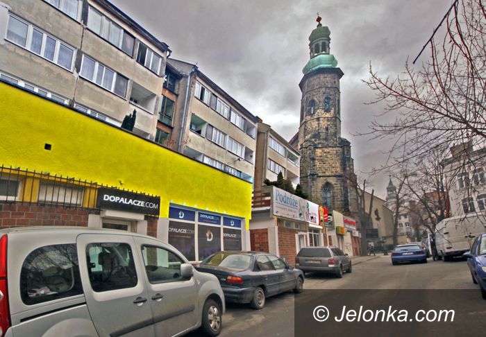 JELENIA GÓRA: Dopalacze na cenzurowanym