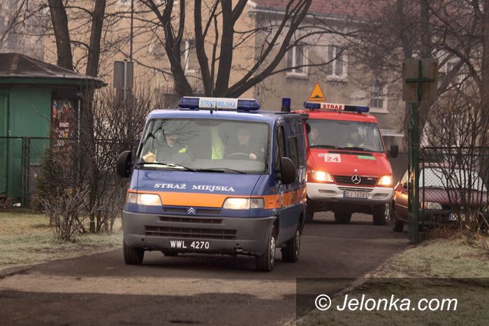 JELENIA GÓRA: Mikołaje w mundurach potrzebującym dzieciom