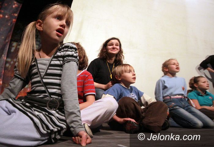 JELENIA GÓRA: Pobiegnijcie do Betlejem do Zdrojowego