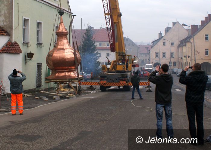 JELENIA GÓRA: Powrót hełmu wieży w Lubomierzu