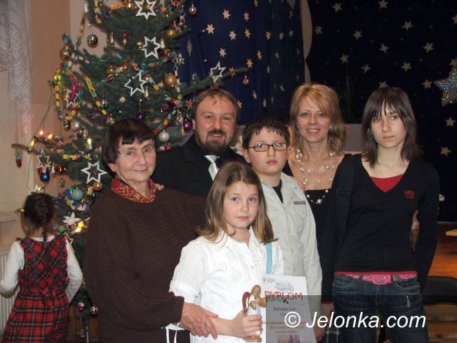 JELENIA GÓRA: Świąteczna sztuka rozkwita wśród najmłodszych