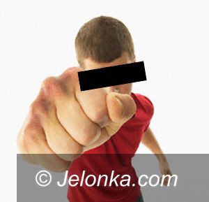 JELENIA GÓRA: Uwaga! Biją na Fortecznej